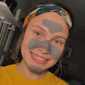 Meet your Posher, Kennedy